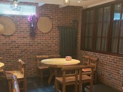 -万记麻辣烫国展总店
