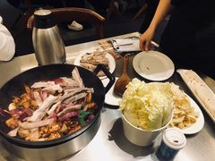 -胡须佬鸡煲四季火锅店(石厦西村直营店)