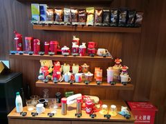 零售区-星巴克(真如星光耀广场店)