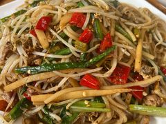 -牛八宝桂林米粉(八里庄店)