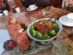 -万重锦·人文川菜馆(骡马市店)