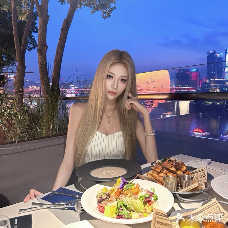重庆探店｜来福士江景西餐厅 北索