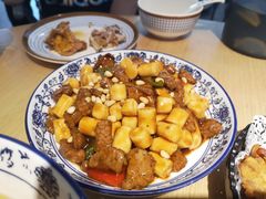 松子牛肉炒年糕-兔爸私家小厨(新北万达店)