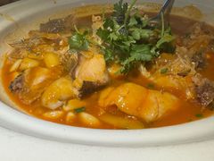 -魏铭鱼头捞饭(晋阳路店)