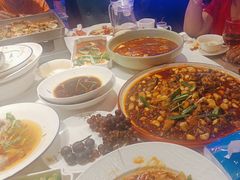 -巴特餐饮6加1音乐餐吧·新疆菜