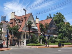 -常熟路(地铁站)