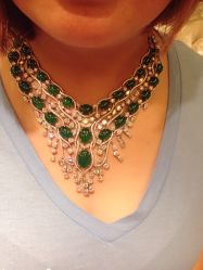 -北京七彩云南翡翠珠宝旗舰店(月坛店)