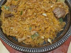 五花肉煎酸菜-米村拌饭(靖宇店)