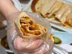 -小董哥烤串·爆汁大油边(故宫店)
