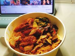 -西安外国语大学-学生食堂(栾树大道店)