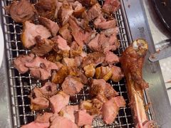 -三毛烤羊腿(乐园路总店)