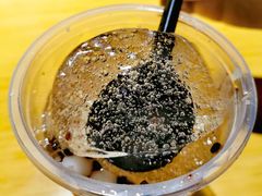 招牌蜂巢蜜冰粉-甜心闲生传统手工冰粉(太古里店)