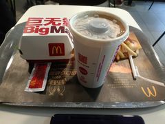 -麦当劳(中山八路店)