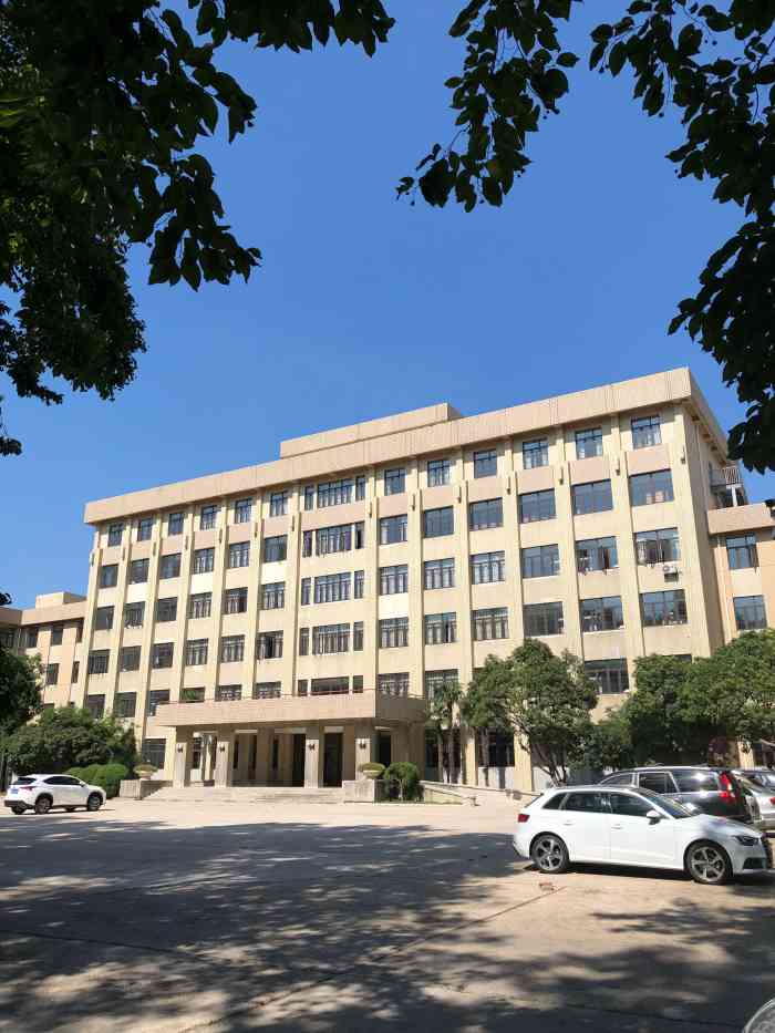 南林大教学主楼-0幢-"又是囤了好多好多图.好恰!好看!烤小馒头.