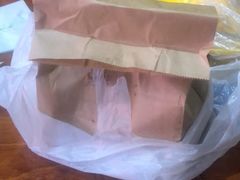 -BHC炸鸡(明洞总店)