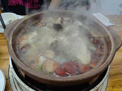 -广味炭炉鸡煲(宝业路分店)