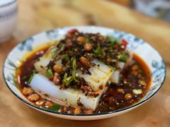 肉丝凉皮-苏莱特色牛骨滩羊手抓馆(长城东街总店)