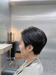 -Tloml salon