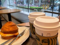 -星巴克臻选(上海淮海百盛购物中心店)