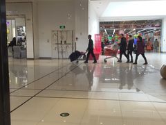 -欧尚超市苏州店停车场(金鸡湖路店)