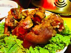 蜜烤猪蹄-馋火炉鱼(新世界百货望京店)