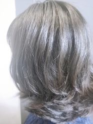 -小桑树染烫改变专门店