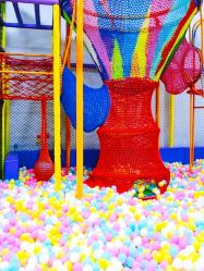 -蹦贝运动中心·蹦床·攀岩·闯关(龙岗店)