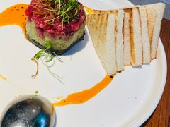 牛肉塔塔配牛油果黑橄榄酱-Solo(衡山路店)