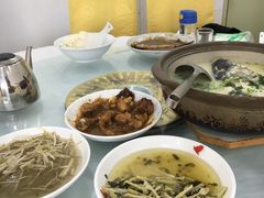 -天乐农家鱼头王(天目湖店)