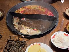 -萍姐火锅·公路夜市(武汉首店)