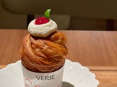 -VERIE BAKEHOUSE