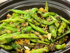 -堂瓦里·33年传统赣菜(第一街区店)