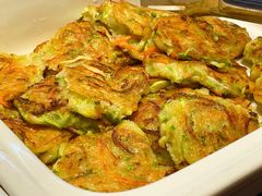 西葫芦胡萝卜丝饼-素满香·Vegan食养自助(天一广场店)