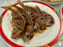 干烧鲳鱼-小实惠嘉(威海路店)