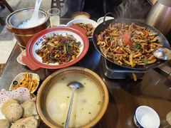 -富正毅三下锅·湘西韵味(天门山索道店)