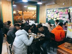 -内蒙焖面大盆骨餐馆(山大路店)