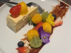 -港丽餐厅(来福士店)