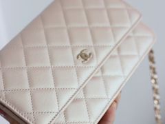 -Chanel(德基广场店)
