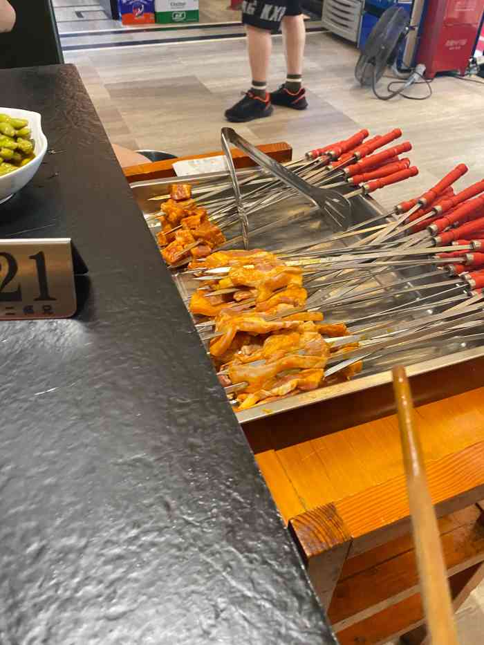 二师兄火盆烤肉(光谷店"感谢点评粑粑,感谢商家,让我最近吃到火爆.