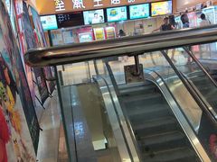 -至潮影城(庆春路锦和大厦店)