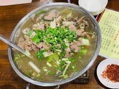特色混烫小锅-正宗苏稽毛哥跷脚牛肉总店