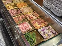 -名门潮牛·鲜牛肉海鲜火锅.烧烤自助餐厅(诚丰广场店)