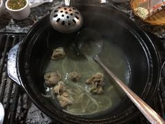 -蘑统田下·野生菌火锅