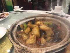 -梅利汴京烤鸭•开封豫菜地标店(东大街店)