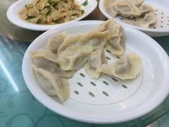 -东北四季饺子王(华山路店)