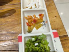 -湘人龙记老长沙米粉(鸟巢店)