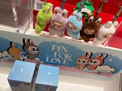 -泡泡玛特POPMART(上海环球港店)