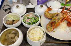 -安雅国际月子会所(拱北森宇富通店)