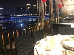 -夜宴江景餐厅