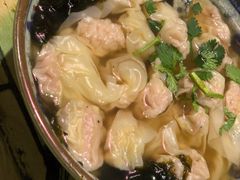 -老谢野馄饨(延安路店)